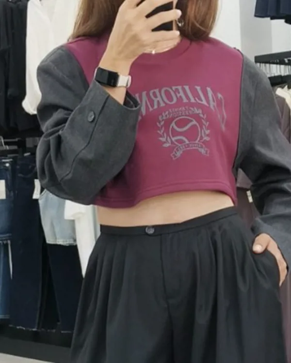 Sweatshirt