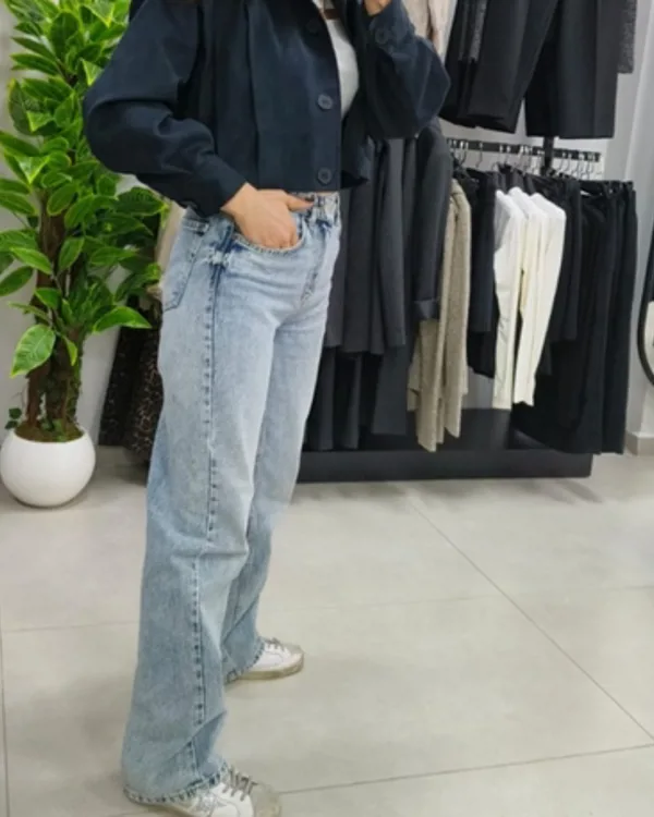 Z*ra Model Straight jean